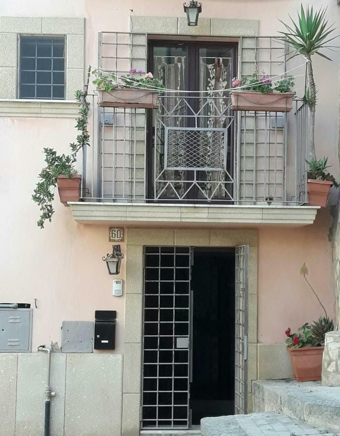 Appartamento Oasi Calatina Caltagirone Exterior photo