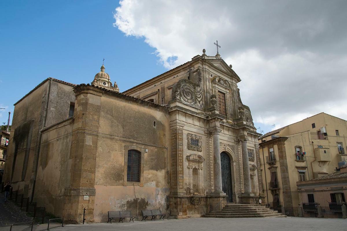 Appartamento Oasi Calatina Caltagirone Exterior photo